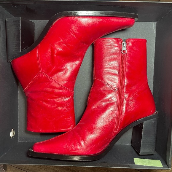 L'intervalle Grant Red Leather Boots, Made in Spain, Size 40 - Picture 9 of 9